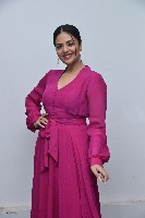 Sri Mukhi Pics